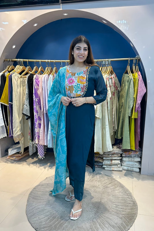 3pc Organza Partywear Suit With Printed Bandhej Dupatta