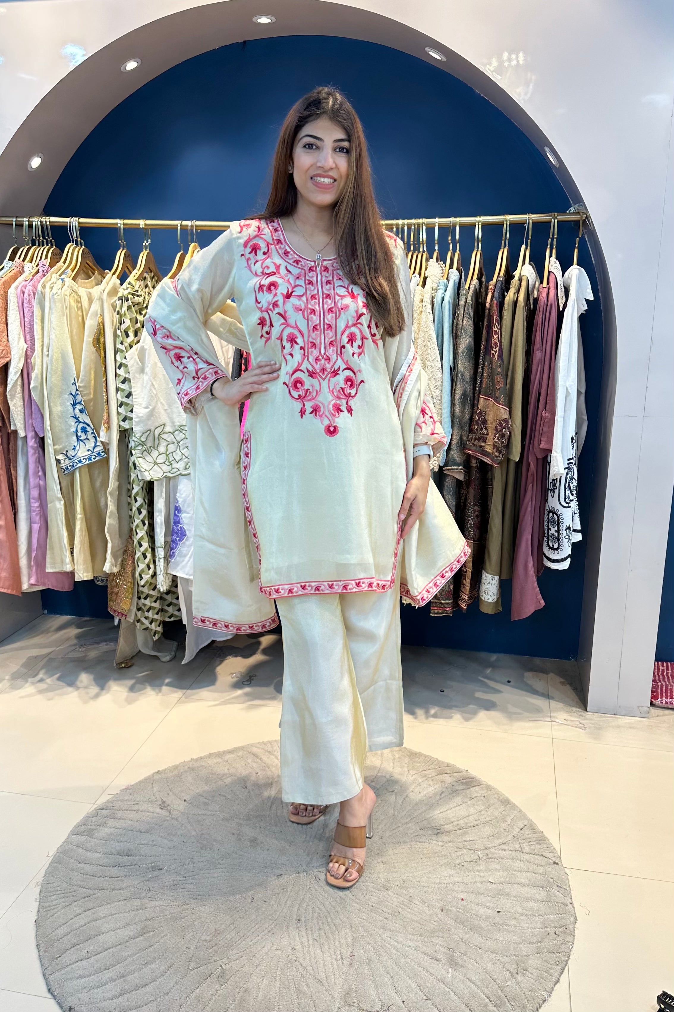 3pc Shimmer-tissue Partywear Suit Paired With Bell-bottom Pants