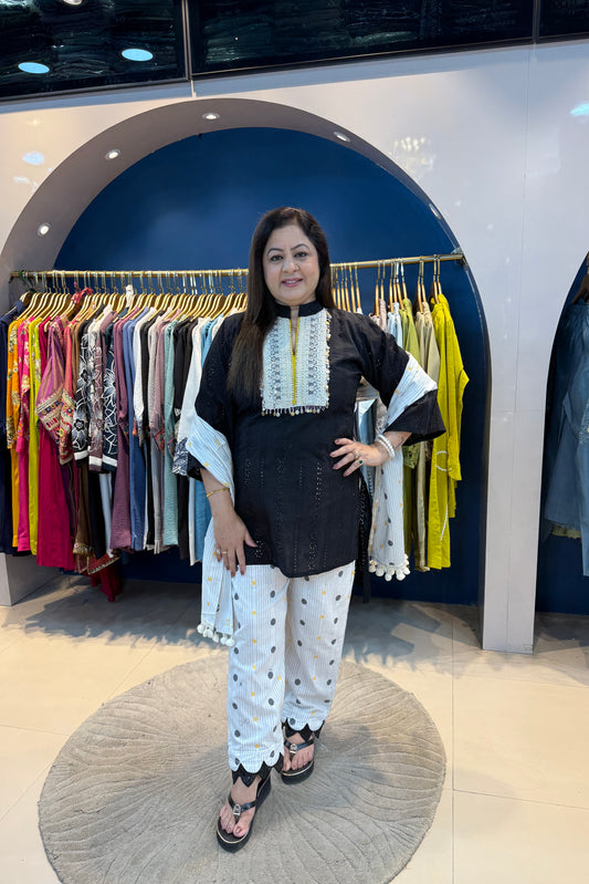 3pc Chikankari Cotton Suitt Paired With Printed Pants