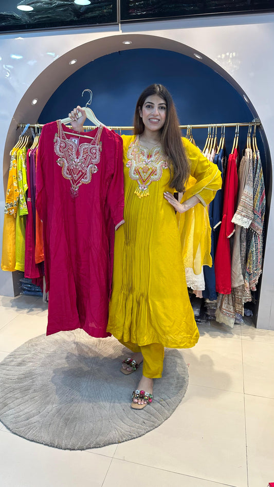Dola silk pleated suit with handwork