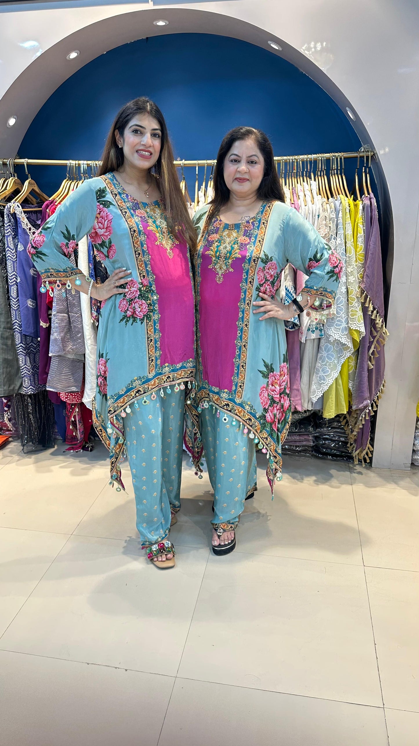 Digital Crepe 2pc Set