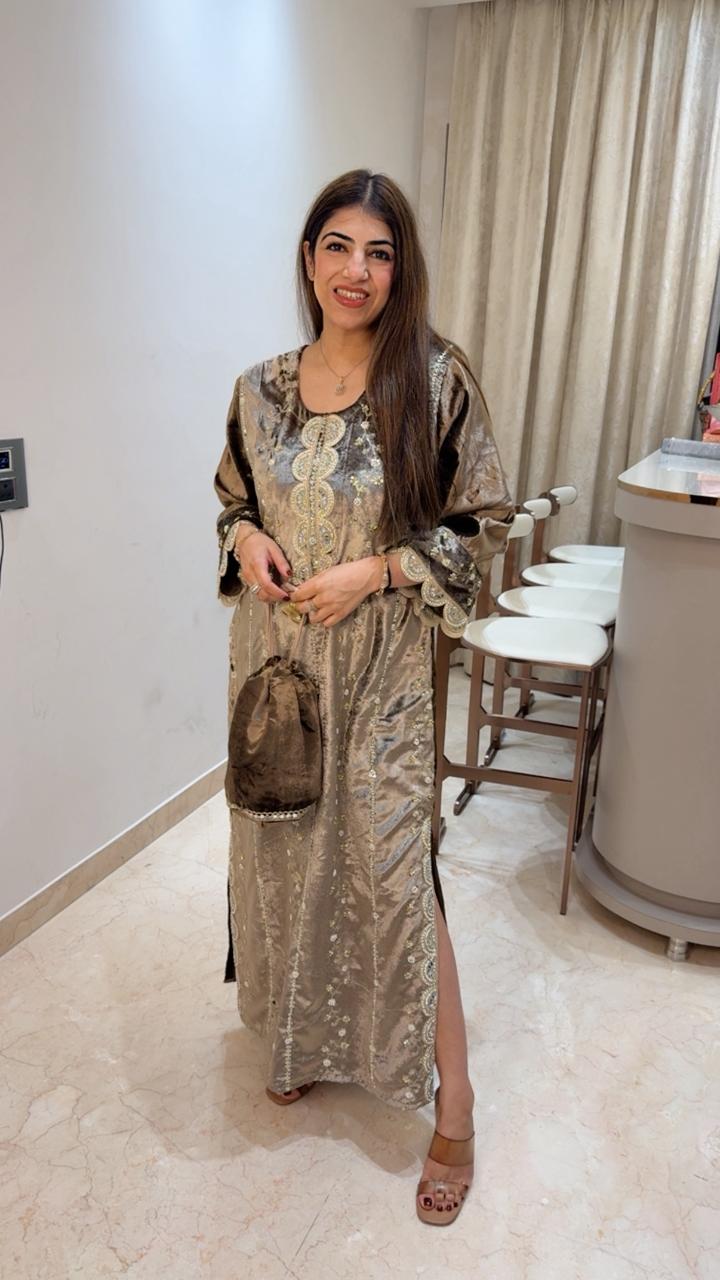 Imported velvet dress with side slit with potli bag