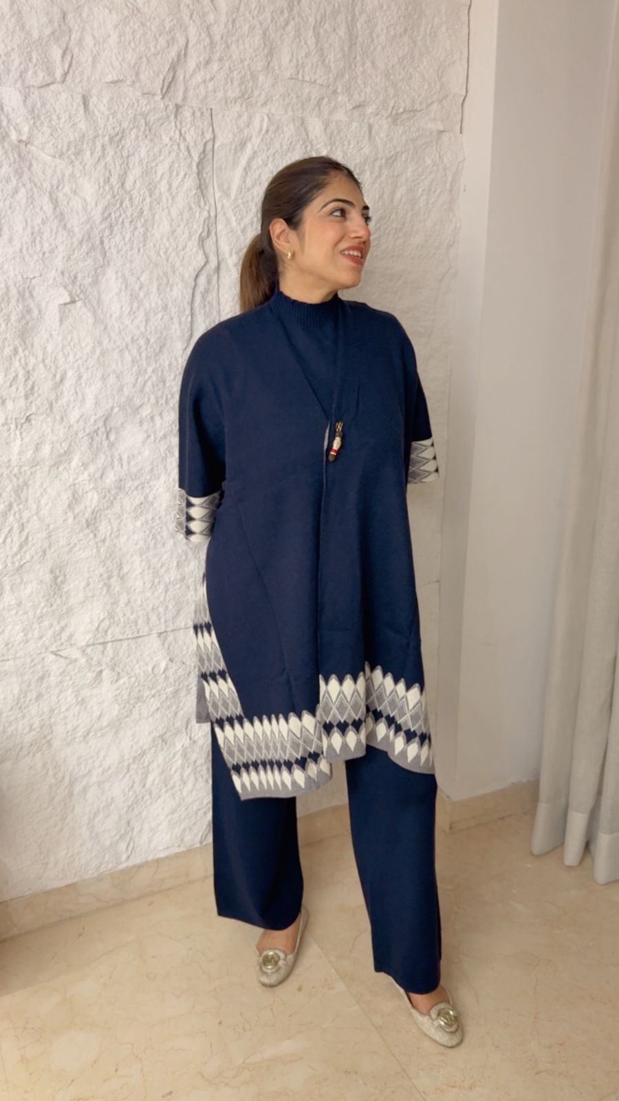 Free size stretchable 3 pc woollen co-ord set with cape (belt excluded)