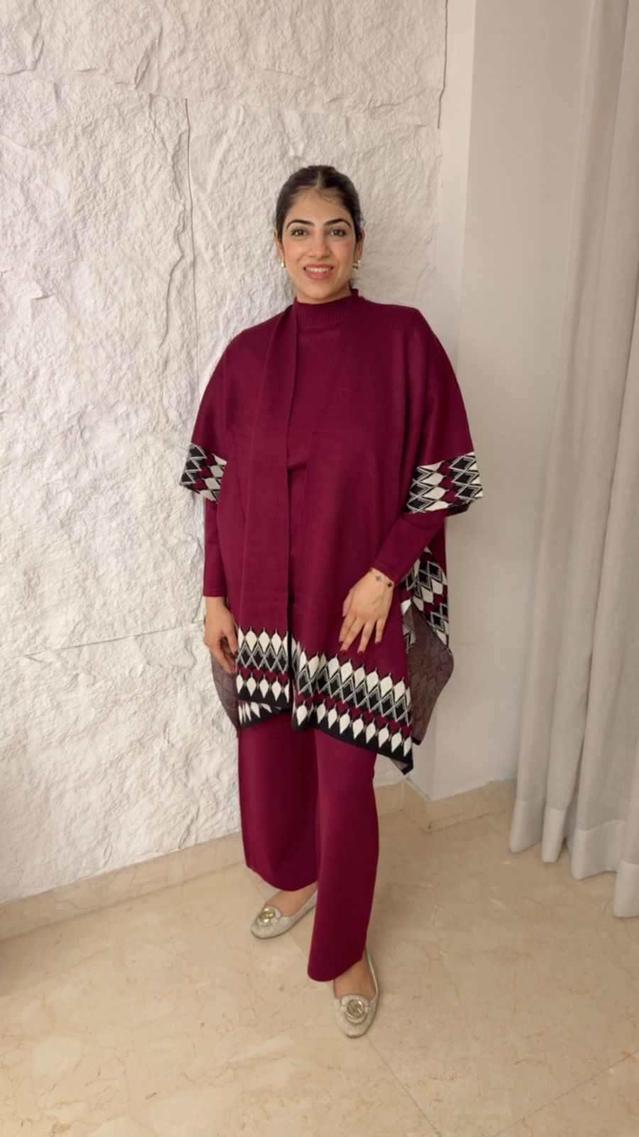 Free size stretchable 3 pc woollen co-ord set with cape (belt excluded)