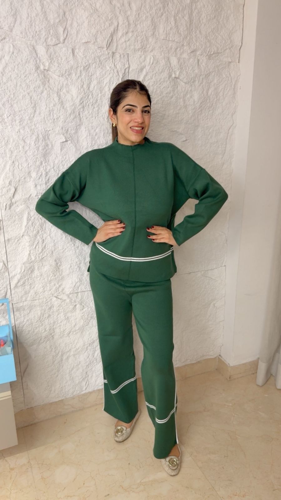 Free size stretchable woollen co-ord set