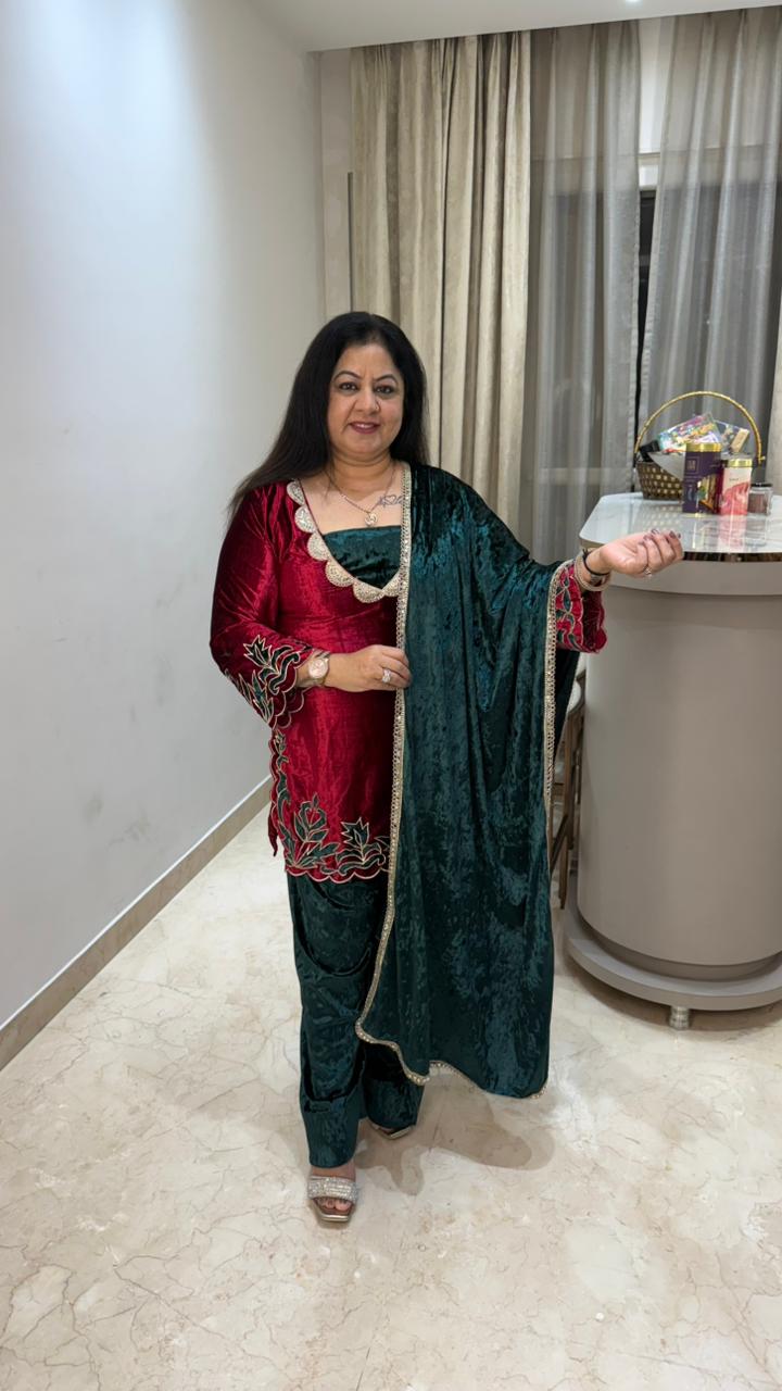 Velvet farahi salwar 4 pc suit  With embroidery details