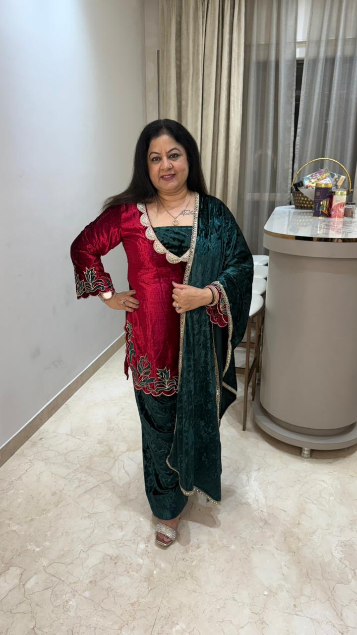 Velvet farahi salwar 4 pc suit  With embroidery details