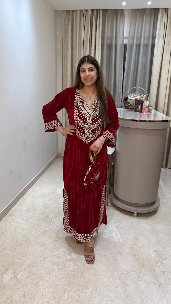 Crushed velvet slit dress with original mirror handwork with handwork potli