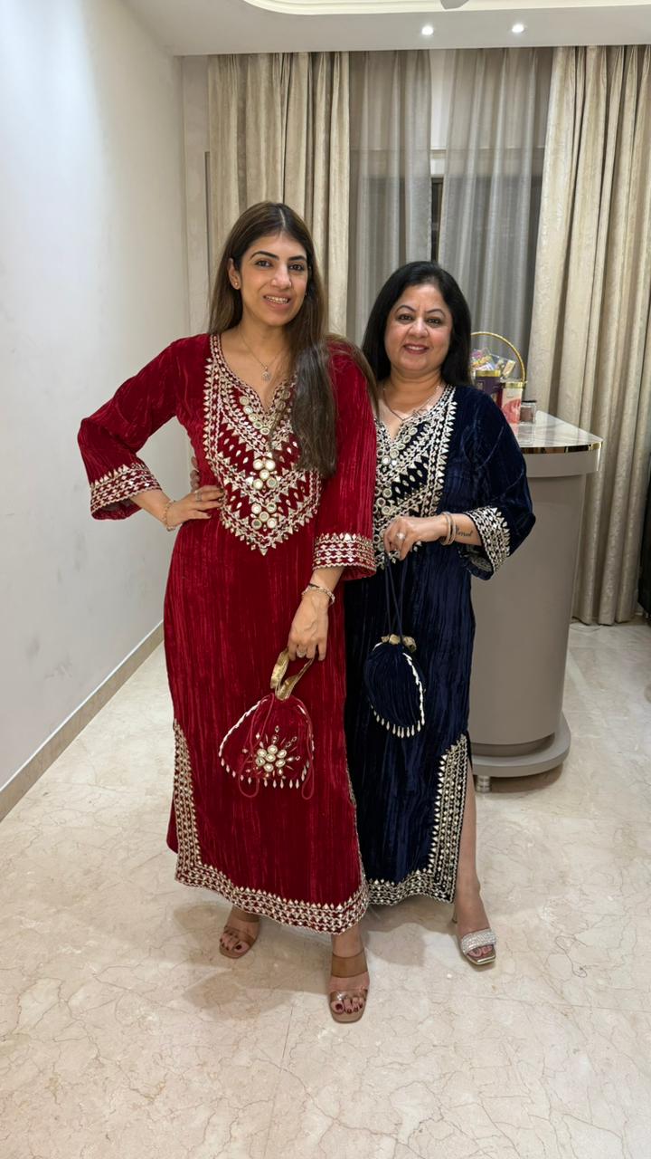 Crushed velvet slit dress with original mirror handwork with handwork potli