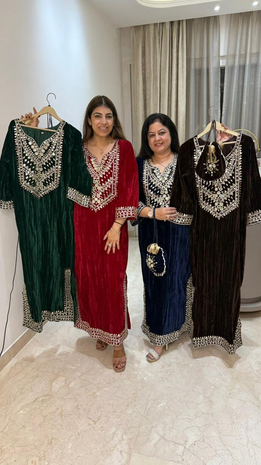 Crushed velvet slit dress with original mirror handwork with handwork potli