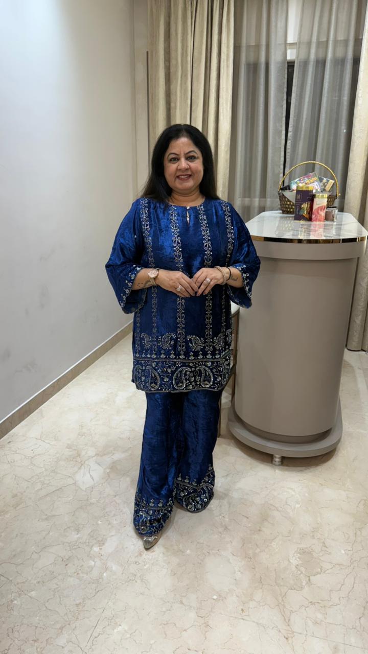 Premium velvet party wear 2 pc set with complete handwork paired with bell bottoms