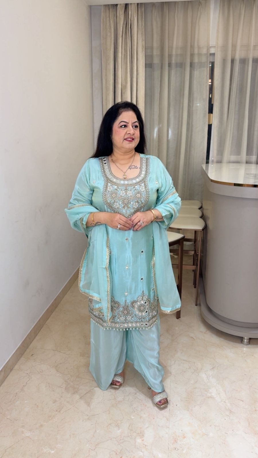 Shimmer tissue 3 lc suit with handwork