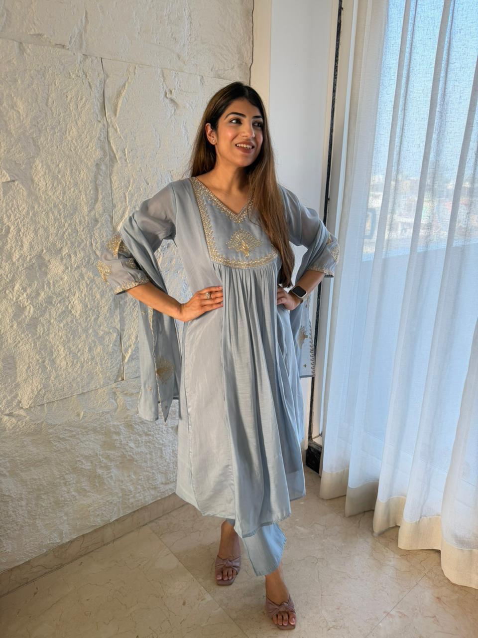 Mul chanderi cotton 3pc, suit with embroidery