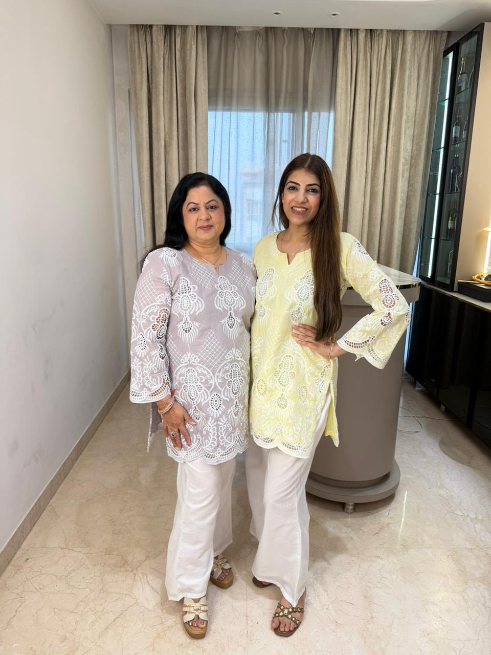 Pure mul cotton shifli designe front and back 2,pc co-rd with bell bottom