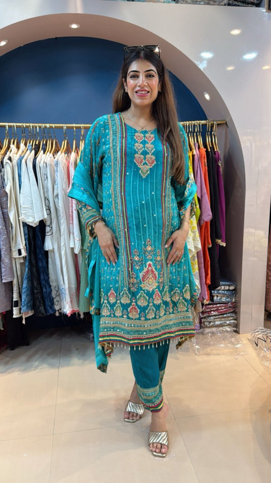 Digital crepe 3 pc suit with mirror highlight