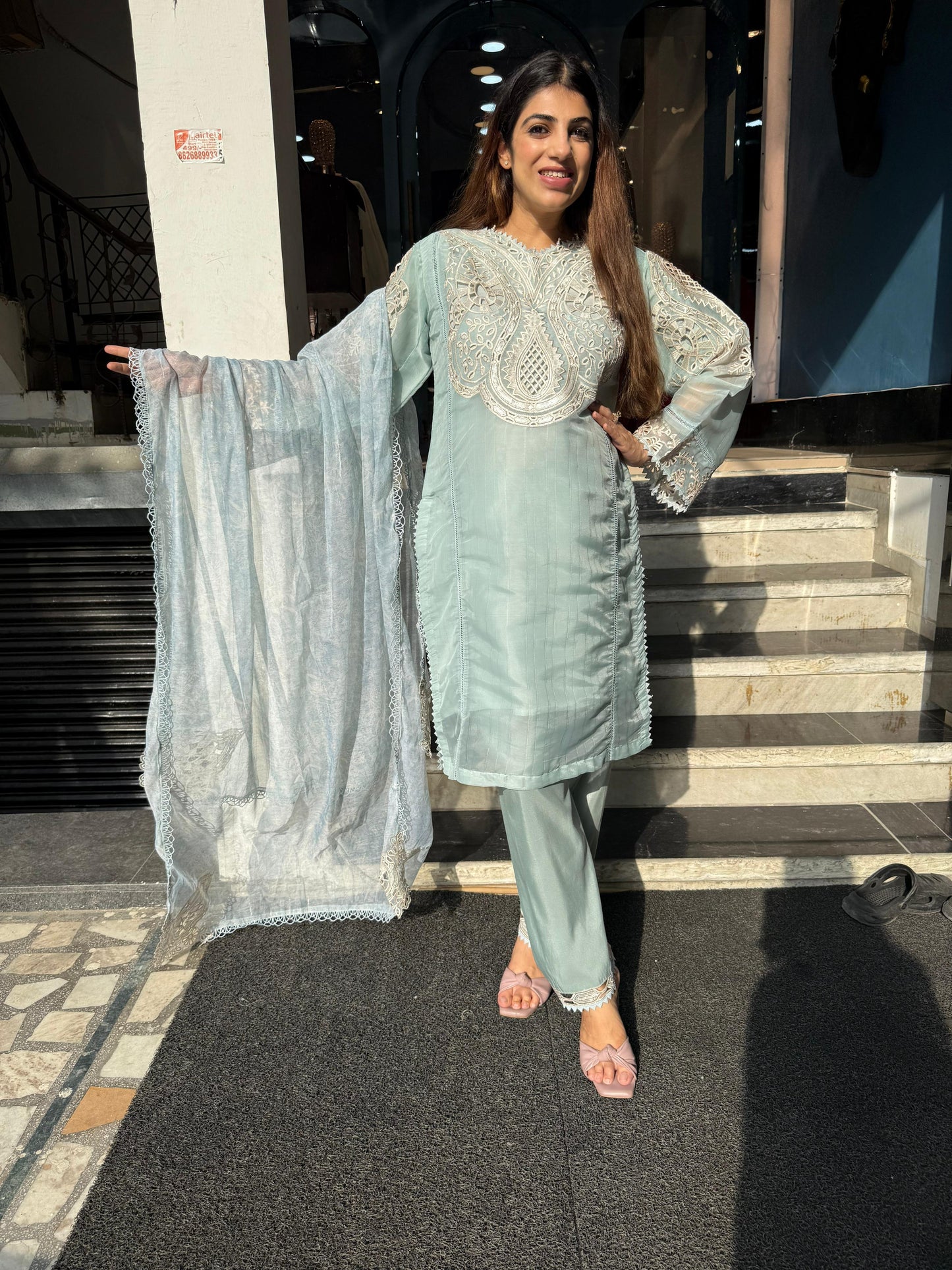 Organza Cutowork 3pc Pakistani Suit